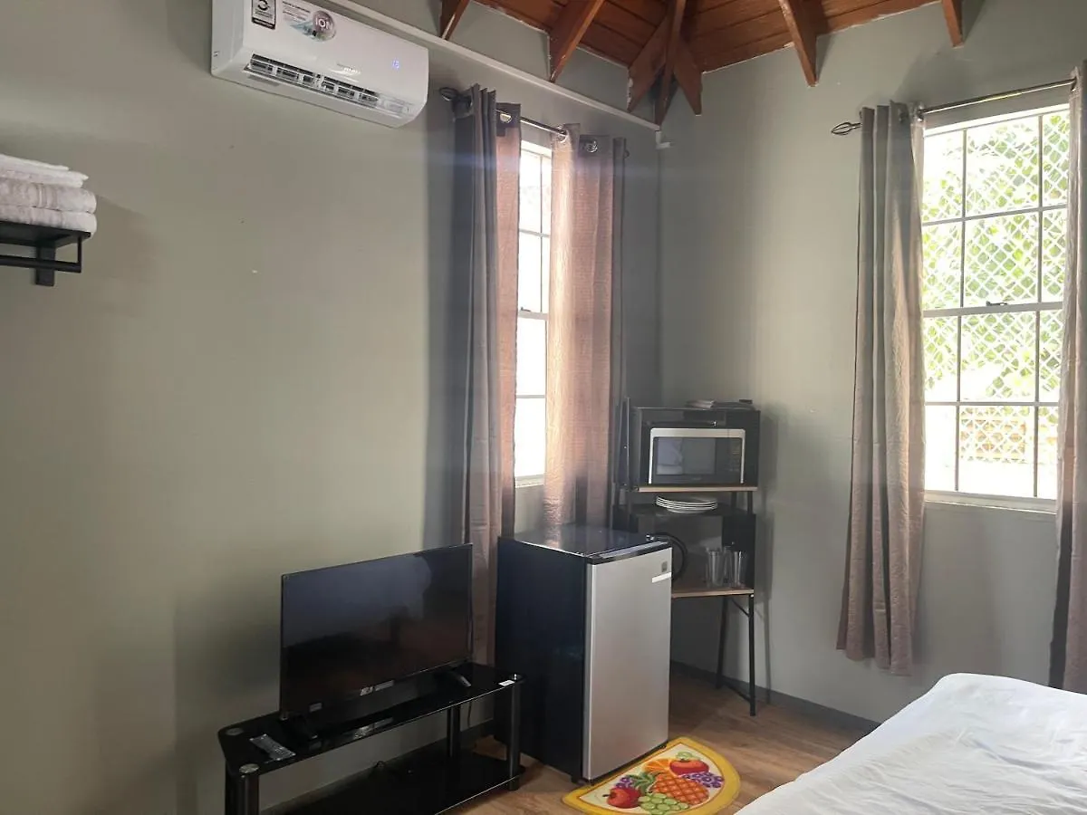 Jj Guest House Branns Hamlet