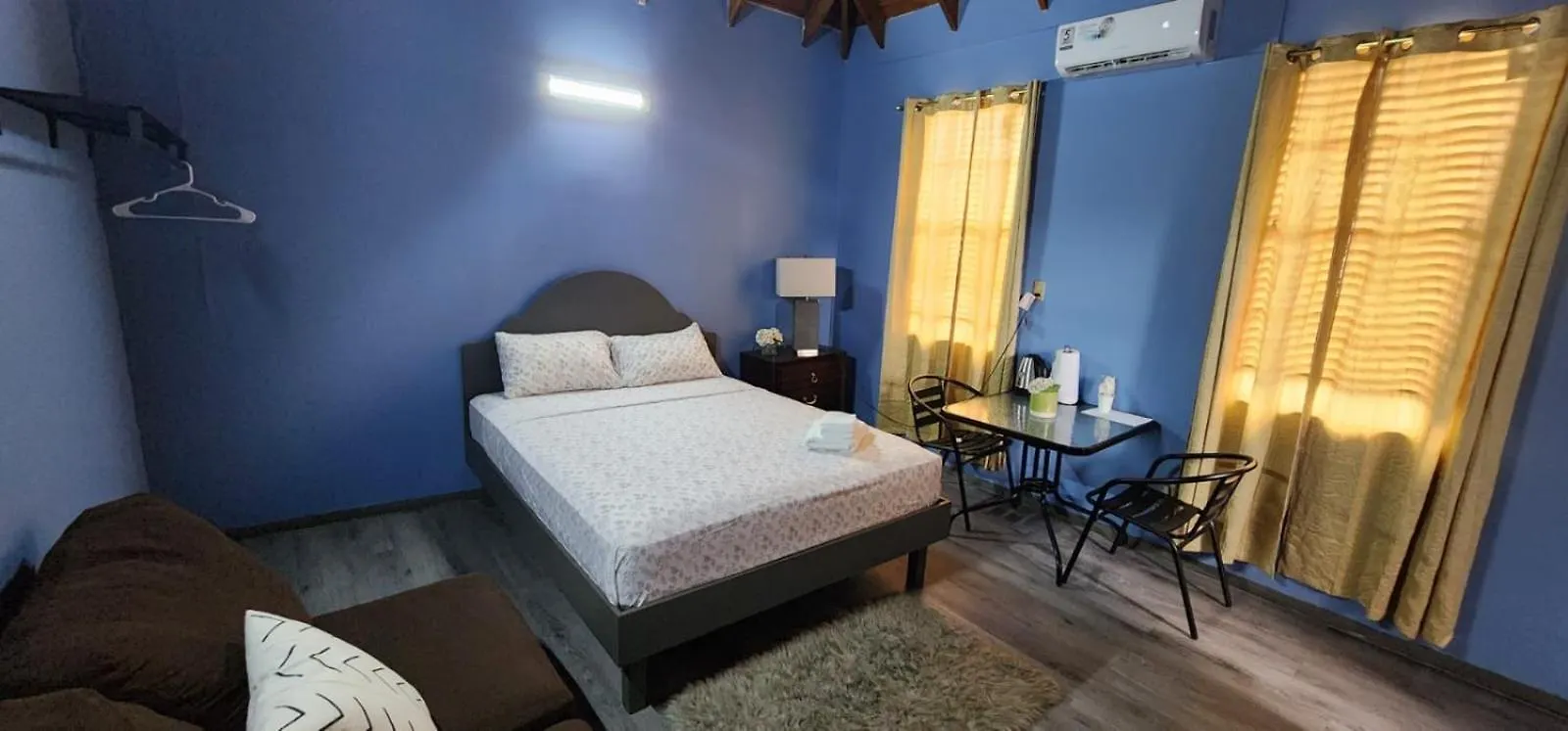 Jj Guest House Branns Hamlet